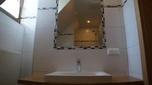 Ένα μπάνιο στο Apartment Köll