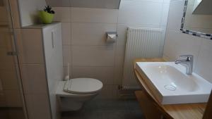 Ένα μπάνιο στο Apartment Köll