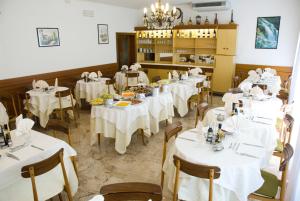 Restaurace v ubytování Hotel Carezza