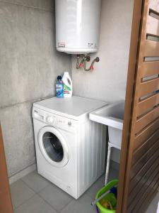 Φωτογραφία από το άλμπουμ του Apartment σε Μπενιντόρμ