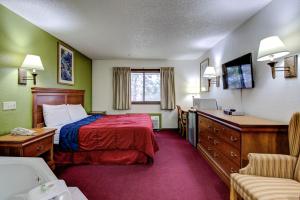 Gallery image of Bloomer Inn & Suites in Bloomer