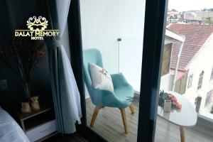 Posezení v ubytování Dalat Memory Inn