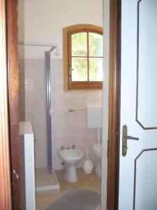A bathroom at Villa Aquarium