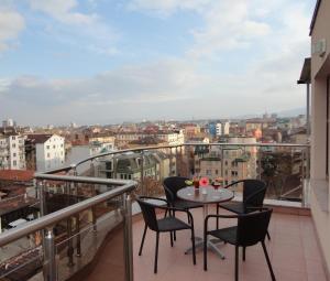 A balcony or terrace at Favorit Hotel
