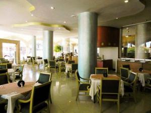 En restaurant eller et andet spisested på Hotel San Francisco Irapuato Business Class