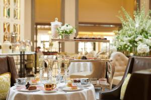 
A restaurant or other place to eat at Corinthia London
