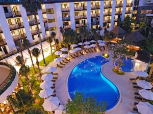 Ibis Phuket Patong内部或周边的泳池