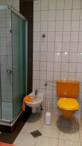 Koupelna v ubytování Apartments Nino