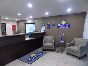 Fotografie z fotogalerie ubytování Days Inn & Suites by Wyndham Monroe v destinaci Monroe + 26 fotografií