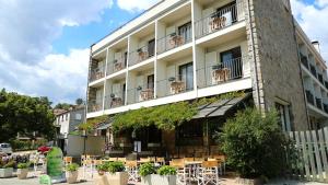 Budova, kde se hotel nachází