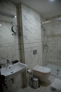 Ванна кімната в Zepter Hotel Vrnjacka Banja, member of Zepter Hotels