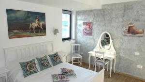 Gallery image of Bluemarina Apartamente in Mamaia