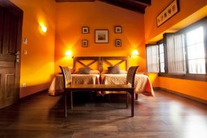 A seating area at Hotel El Quintanal