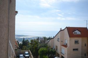 Gallery image of Rothschild Luxury Suite Haifa in Haifa