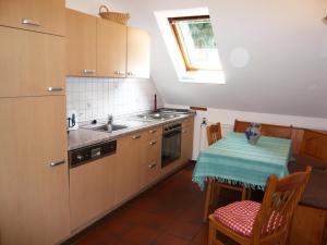 Nhà bếp/bếp nhỏ tại Ferienpension Lindenhof