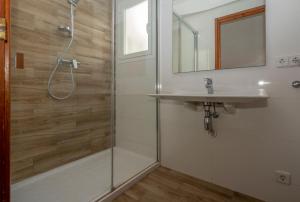 Kúpeľňa v ubytovaní Apartamentos AR Muntanya Mar