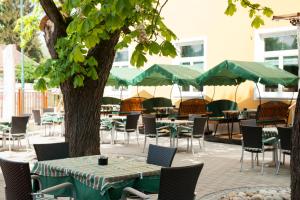 Hotel Guidassoni餐厅或其他用餐的地方