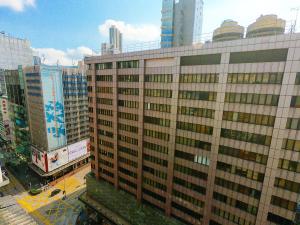 Edificio en el que se encuentra el hostal o pensión