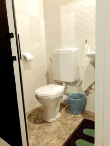 Ένα μπάνιο στο Royal German Guest House