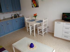 Kuchyň nebo kuchyňský kout v ubytování Apartamento a la Playa + 4 fotografie