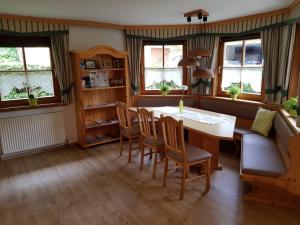 Zdjęcie z galerii obiektu Ferienwohnung Langwallner w mieście Grossarl