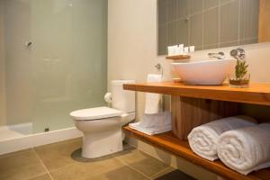 Koupelna v ubytování Maki Hotel