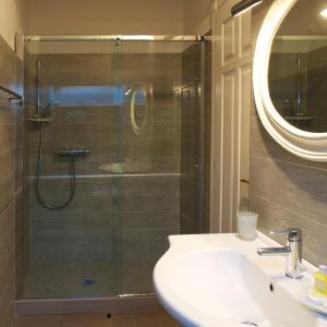 Ванная комната в M Club De Luxe B&B