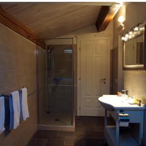 Ванная комната в M Club De Luxe B&B