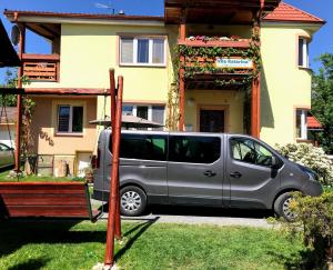 Budova, v ktorej sa apartmán nachádza