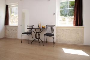 Gallery image of White House Apartments in Korčula