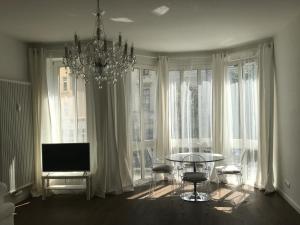 Et tv og/eller underholdning på Ferien Apartment