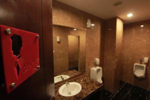 Koupelna v ubytování Viva Hotel Kediri, Azana Hotels Collection