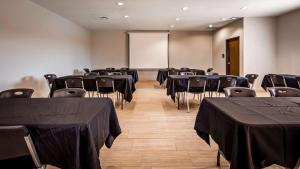 Konferenční prostory v ubytování Best Western Plus Dilley Inn & Suites