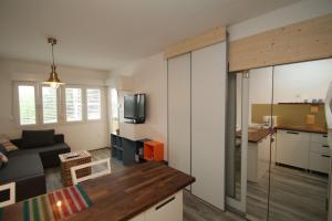 Kuchyňa alebo kuchynka v ubytovaní Apartment Priska
