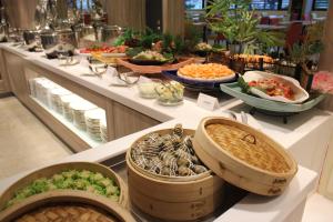 Makanan di atau berdekatan hotel