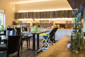 Küche/Küchenzeile in der Unterkunft Sporthotel Wernigerode