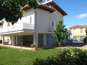 The building in which a panziókat is located