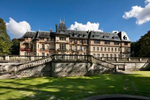 Zahrada ubytování Château Jeanne & The Forest - Château de Montvillargenne