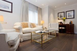 Posezení v ubytování Hotel Praga