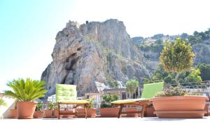 Nespecifikovaný výhled na hory nebo výhled na hory při pohledu z bed and breakfast
