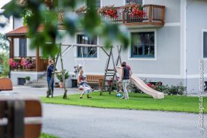 Aed väljaspool majutusasutust Streuobsthof Weissenbacher