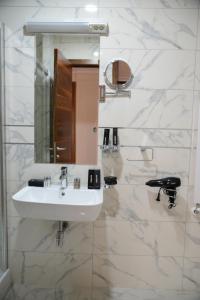 Ванна кімната в Zepter Hotel Vrnjacka Banja, member of Zepter Hotels