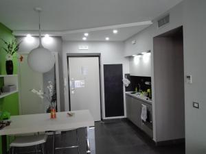 Nhà bếp/bếp nhỏ tại Manu's Guest Suite