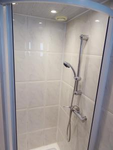 Ένα μπάνιο στο Old City Residence Riharda Vagnera