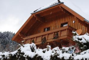 Ferienhaus Gstoderblick žiemą