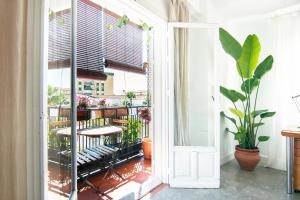 Gallery image of Beach and the City Apartment in Málaga