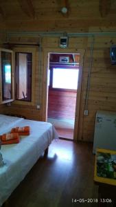 Elga´s Punk Rock Hostel客房内的一张或多张床位