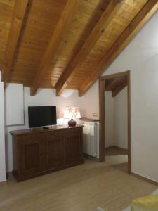 A television and/or entertainment centre at La Palma