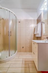 Kúpeľňa v ubytovaní Apartmani Prodan 2 + 37 fotografií