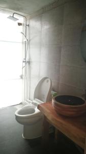 Salle de bains dans l'établissement Green Hostel & Sunny Guesthouse